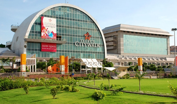Top 10 Largest Malls in India in 2023, select citywalk, delhi